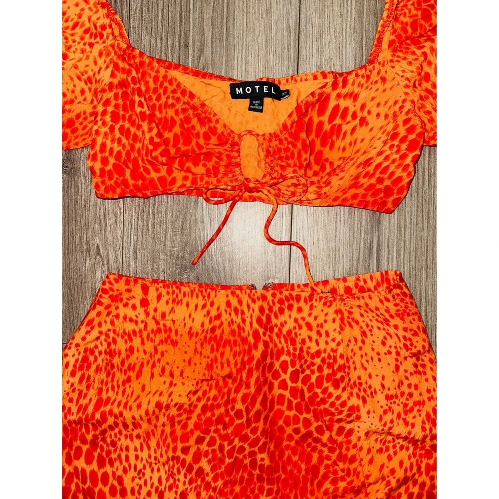 Motel Rocks XS Orange Red Animal Print Crop Top Skirt‎ Set Mini Club Party Rush